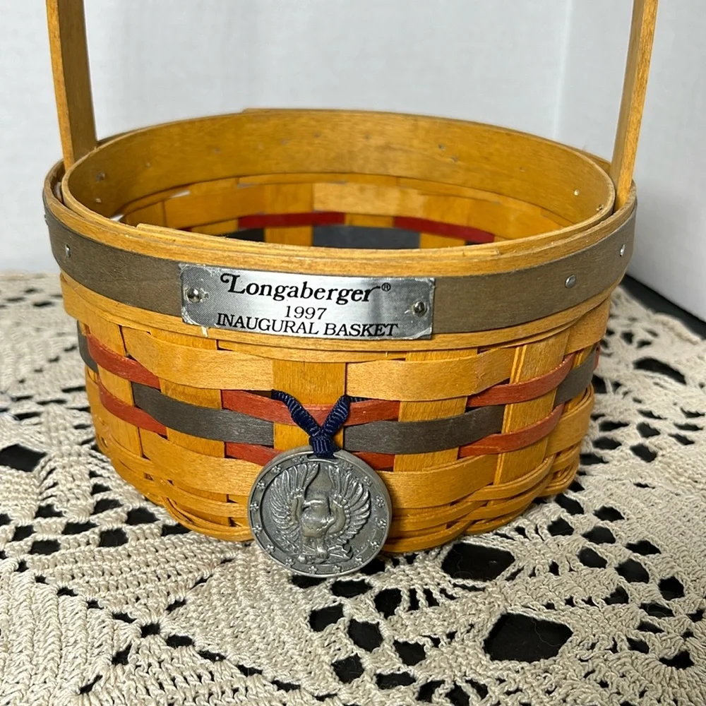 RARE 1997 yr Longaberger Inaugural Basket, Patriotic Liner, Protector & Tie-On